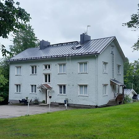 Huoneisto 2 Apartment Савонлина Екстериор снимка