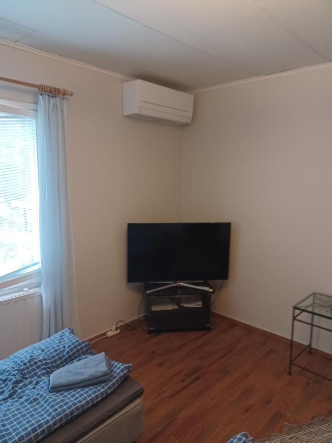 Huoneisto 2 Apartment Савонлина Екстериор снимка